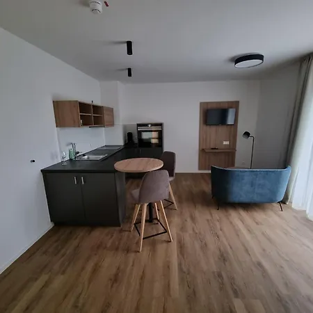 Apartment Gaestehaus Und Weingut Erich Hirth *