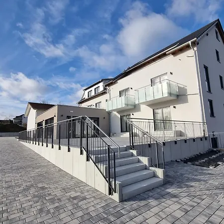 Apartment Gaestehaus Und Weingut Erich Hirth Obersulm