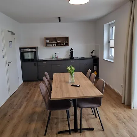 Gaestehaus Und Weingut Erich Hirth Obersulm