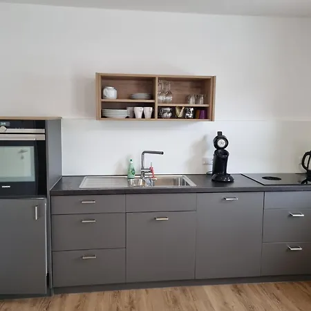 Apartment Gaestehaus Und Weingut Erich Hirth